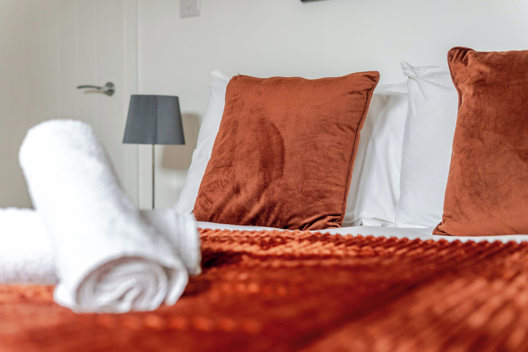 Room 4, Richmond Apt 1, Cardiff
