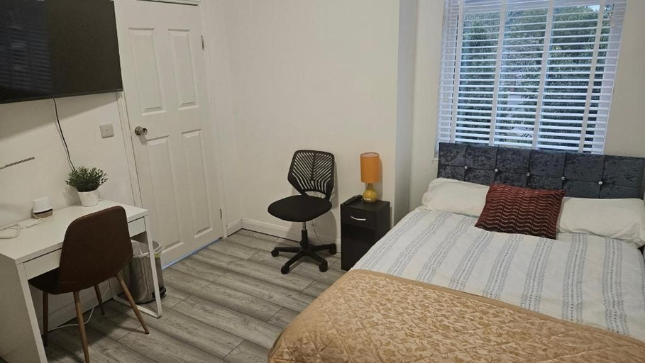 Room 5, New Horizon Lodge, Wigan