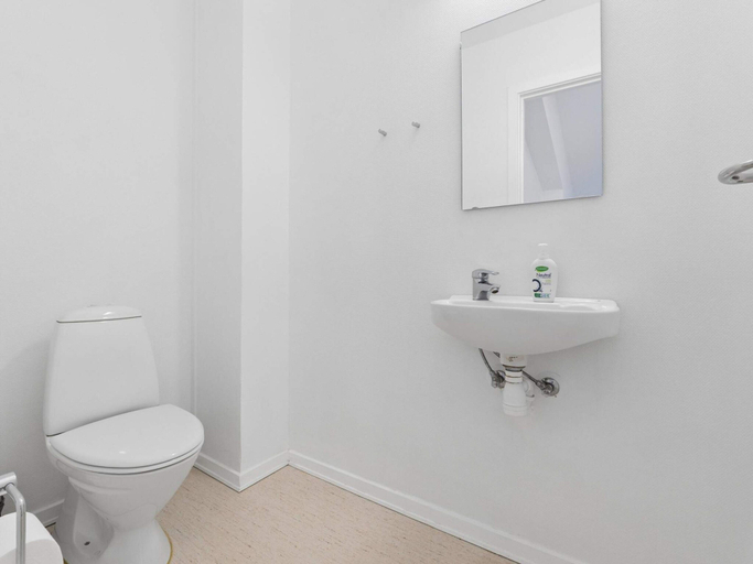 Bathroom 3, 4 Star Holiday Home in Martofte, Kerteminde