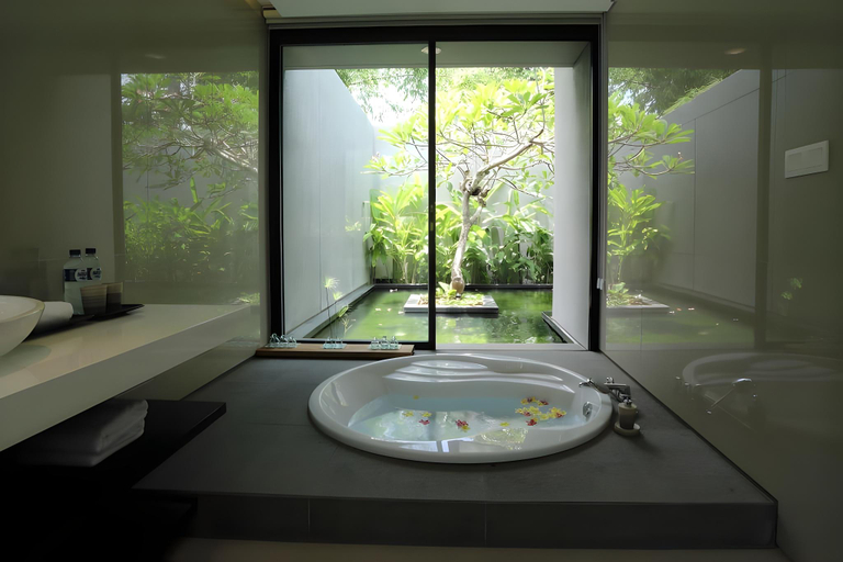 Bathroom 5, d'Sanctum Villa. A Perfect Place to Stay in Bali, Gianyar