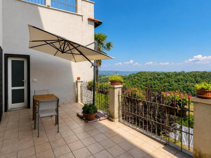 Outdoor dining 4, LA TERRAZZA, Viterbo