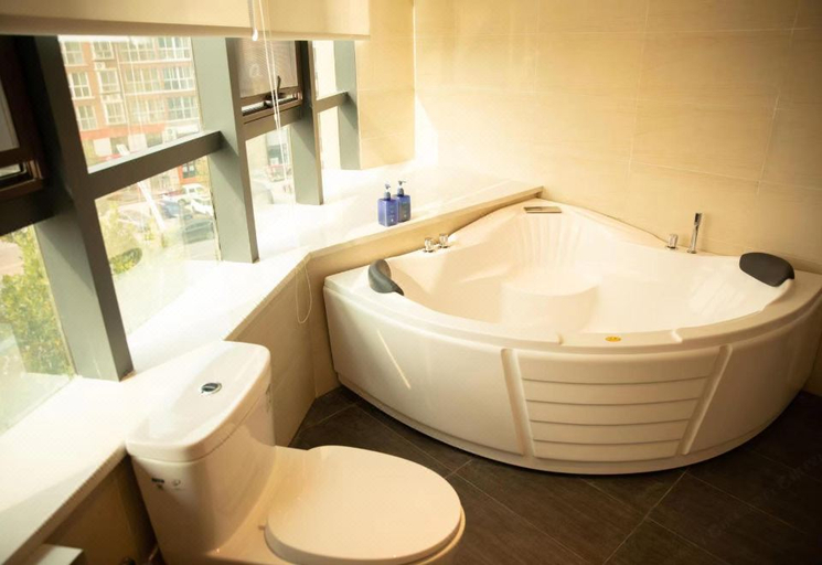 Bathroom 3, Hanting Hotel Anyang Neihuang County Government, Anyang