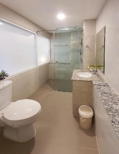 Bathroom 4, Malee Hotel, Muang Chiang Mai