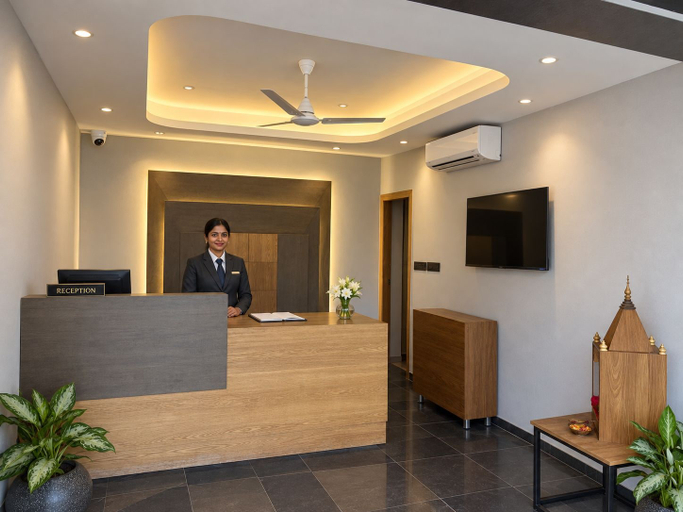 Lobby, Lake Hill Suites, Nainital