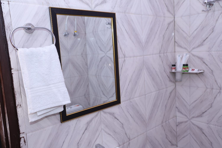 Bathroom 3, THE ROYAL KING, Gurgaon