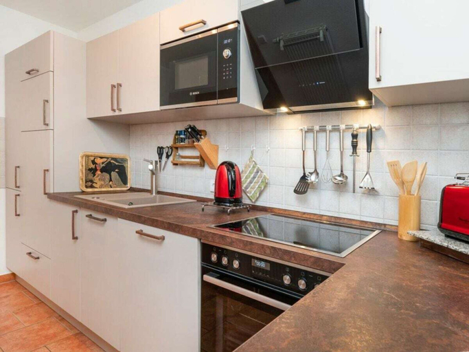 Private kitchen 4, 8b/t5 Holiday Home Park \"freesenbruch\", Vorpommern-Rügen