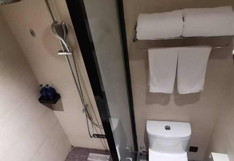 Bathroom 3, Hanting Hotel Hohhot Dazhao Temple, Hohhot