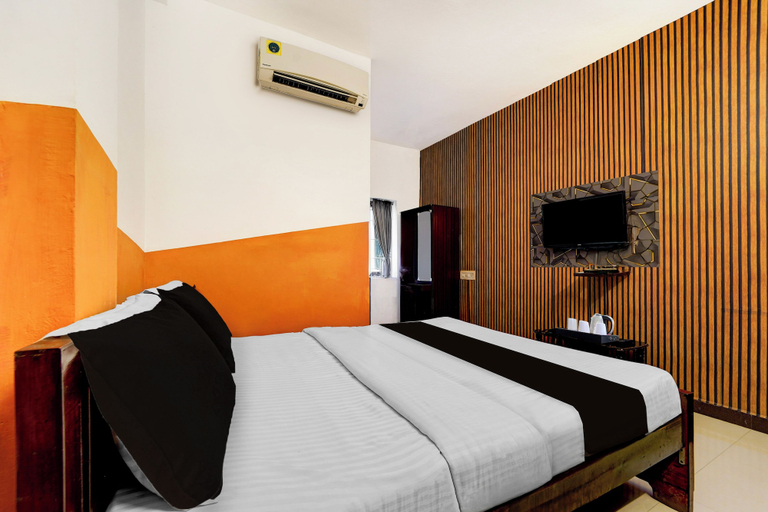 Room 2, Hotel O Coimbatore International Airport, Coimbatore