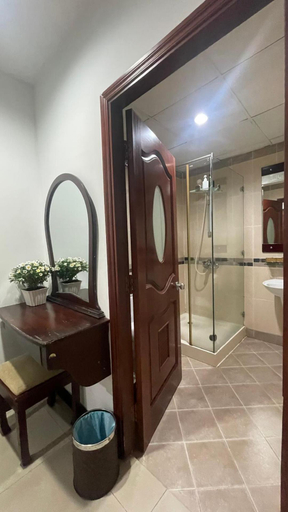 Bathroom 3, Gold hotel Saigon, Ho Chi Minh City