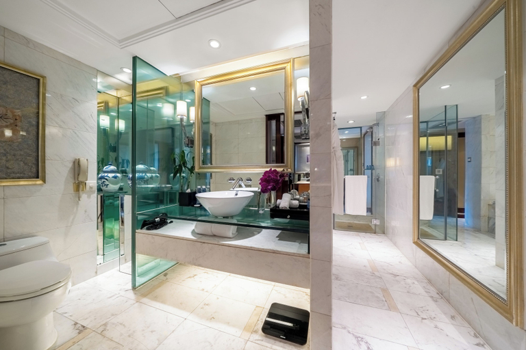 Bathroom 5, Chengdu Taihe International Hotel, Chengdu