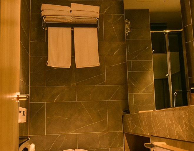 Bathroom 3, Orange Hotel Taicang Nanyang Plaza, Suzhou