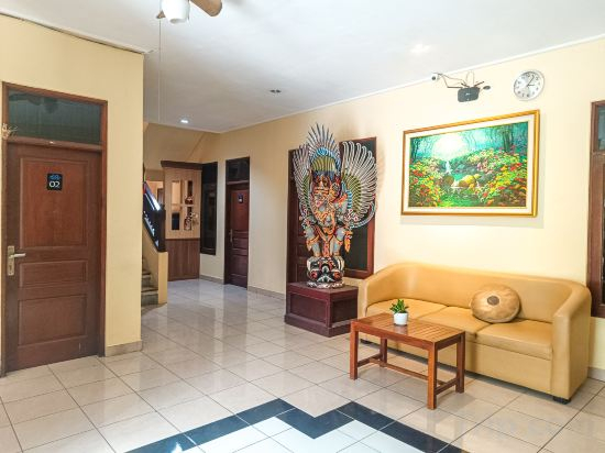 Hotel Exterior 3, Miraa Guest House & Resto, Denpasar