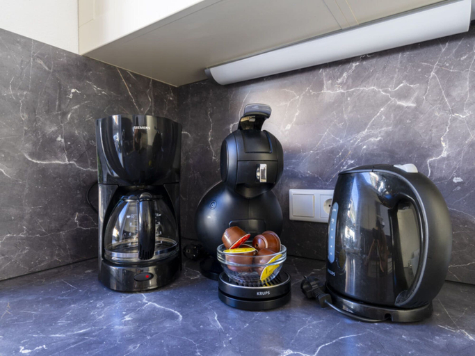 Coffee and/or coffee maker, Holiday Home With 3 Bedrooms, Sankt Johann im Pongau
