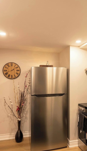 Interior 4, Bungalow Rental in Cambridge Comfort and Convenience Await, Waterloo