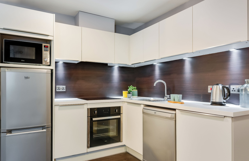 Private kitchen 2, Roomzzz The Edge, Leeds
