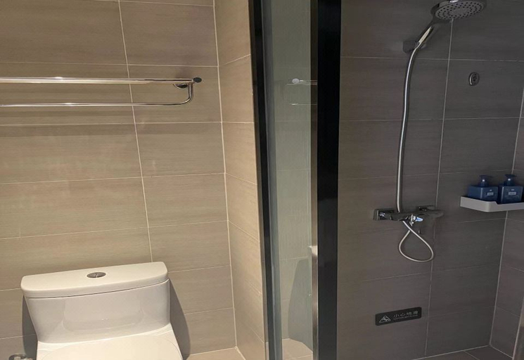 Bathroom 4, Hanting Hotel Tianjin Xianyang Road Changhong Park, Tianjin
