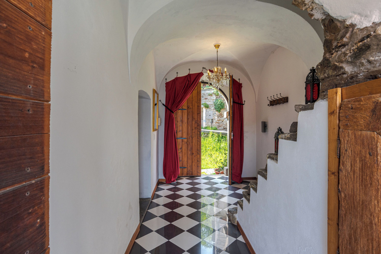 Interior 5, Casa Rustica, Como