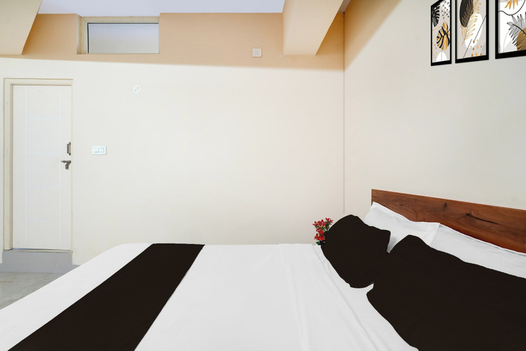 Room 5, Super Hotel O Abbigere Bangalore North, Bangalore