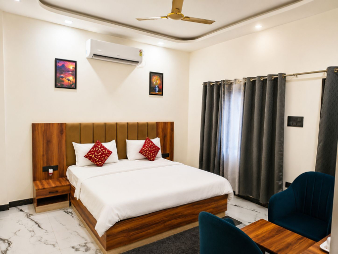 Room 2, Hotel Amba Regency, Farrukhabad