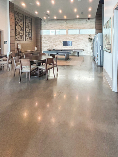 Dining, Altitude Apartments, Atlanta