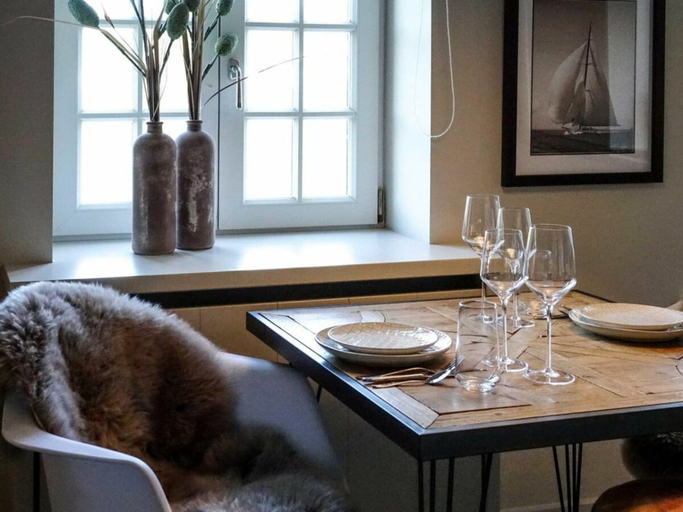 Dining 3, Witthus 15 - Stylish Living Under a Thatched Roof, Nordfriesland