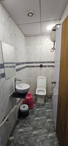 Bathroom 3, Hotel Orion, Gandhinagar
