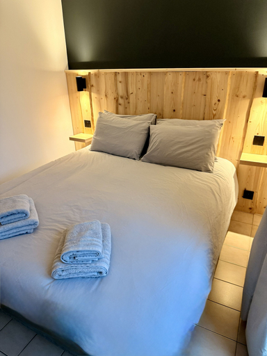 Bedroom 4, Hôtel Le Tilleul, Isère