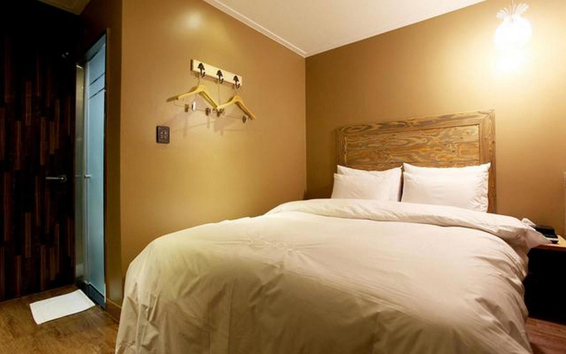 Bedroom 4, Yeongdeungpogucheong Station SL, Yeongdeungpo