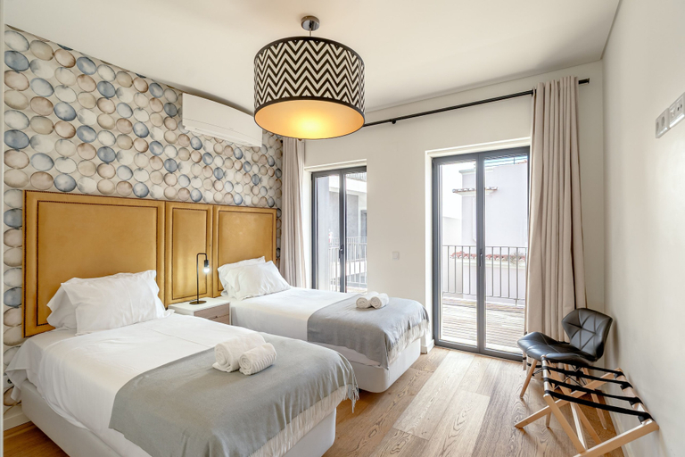 Room 3, Bairro Alto Modern W/ Terrace by Homing, Lisbon