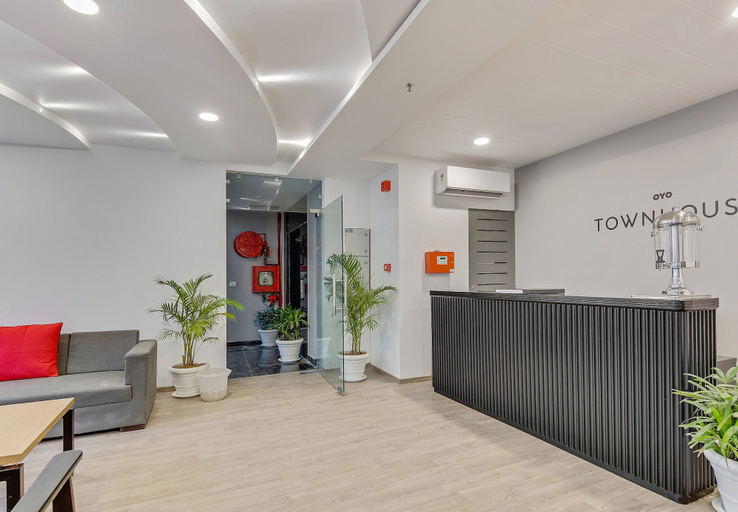 Lobby 5, Hotel O THE APEX HOTEL, Gautam Buddha Nagar
