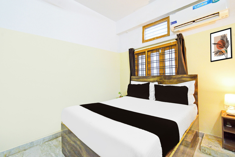 Room 2, Hotel O Suncity formerly Fort Inn, Hyderabad