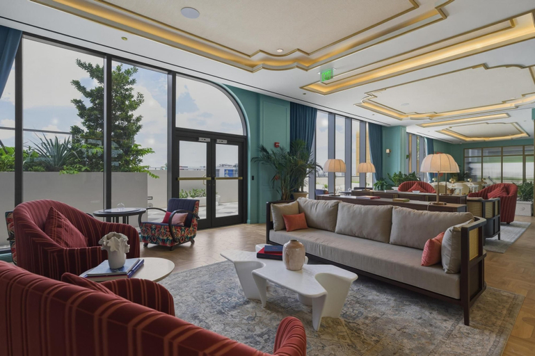 Interior 3, Designer Studio With Balcony Walk to Restaurants, Art & Nightlife, Miami-Dade