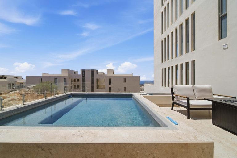 Pool 2, Brand New Pet-friendly Condo - Private Pool, La Paz