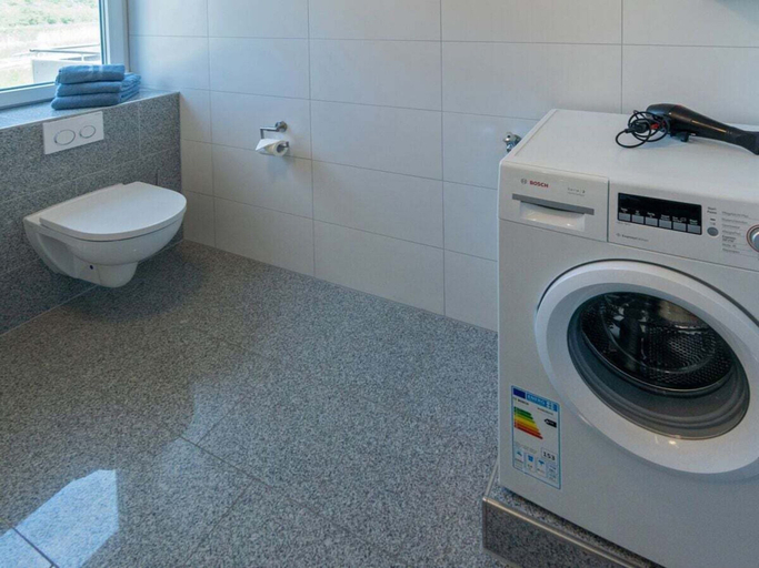 Bathroom 3, Holiday Home With 1 Bedroom, Wittmund
