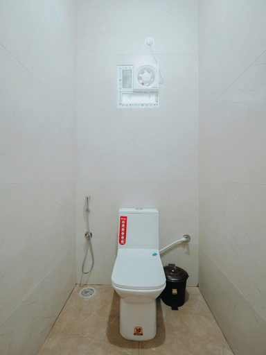 Bathroom 5, Thaswi Service Apartment, Mysore