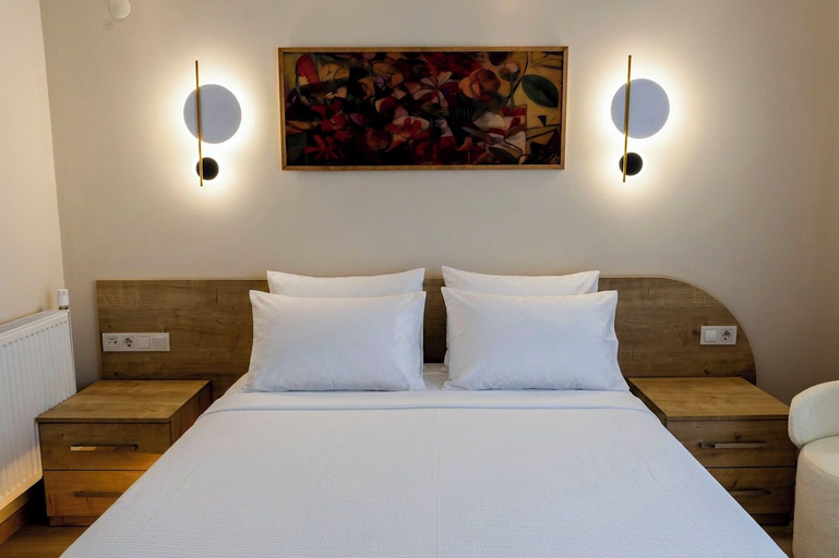 Room 5, CRASSULA URLA, Urla