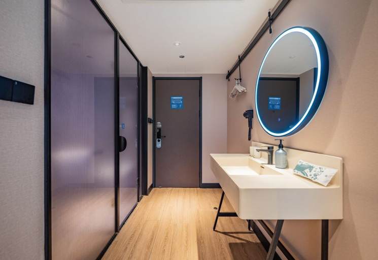 Bathroom 3, HanTing Hotel (Chengdu Chunxi Road Taikoo Li), Chengdu