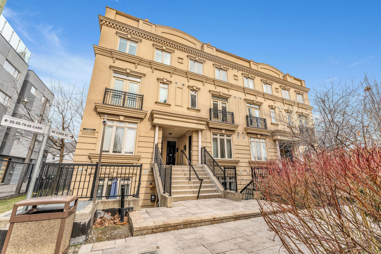 Exterior, 2 BR Townhouse with Patio Terrace, Toronto