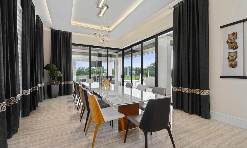 Room 5, Luxurious Estate With Golf Simulator and Entertainment Loft at Reunion, Osceola