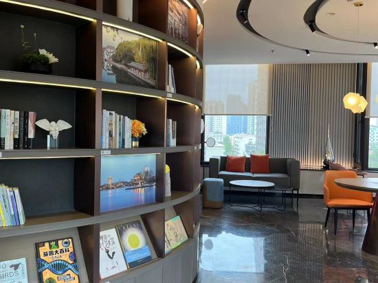 Hotel Interior/Public Areas