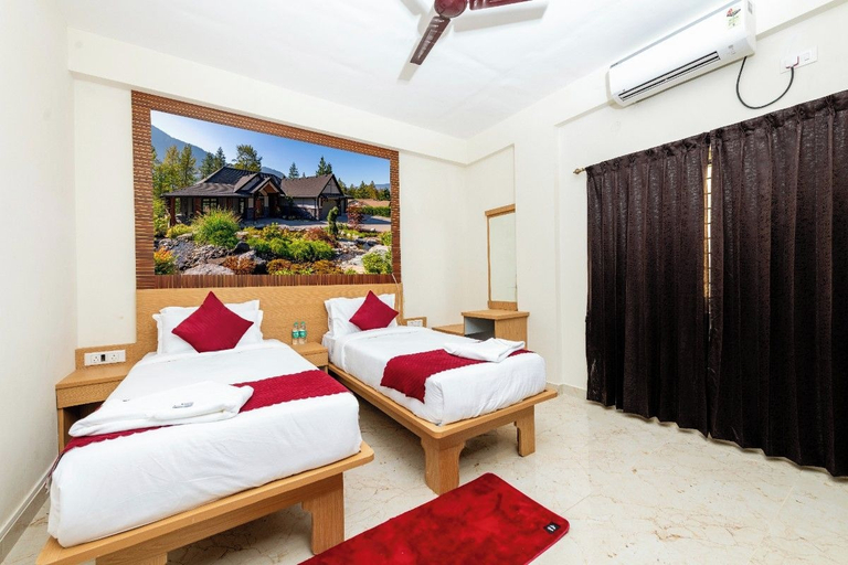 Room 4, Symphony Suites Grand, Bangalore