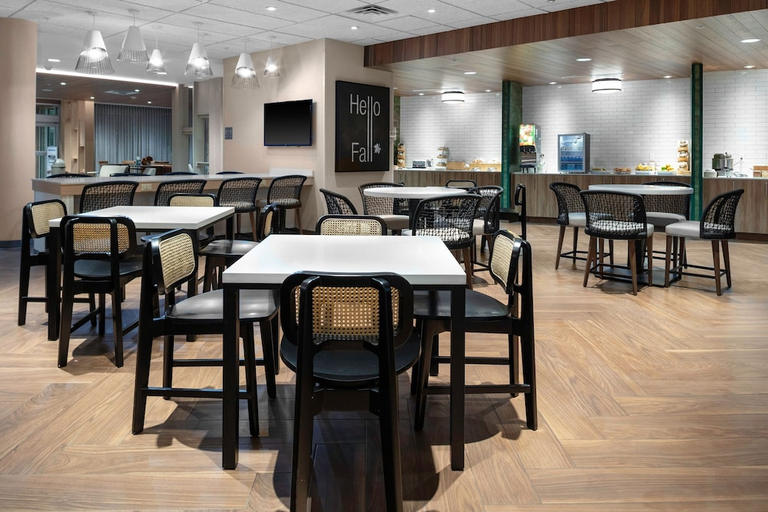 Food & Drinks 4, Fairfield Inn & Suites by Marriott Winnemucca, Humboldt