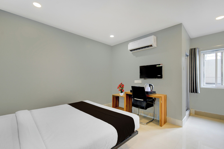 Room 2, Super Townhouse Cherlapally Bus Terminal, Ranga Reddy