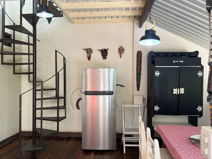 Interior 3, Large Private Jungle Loft in Playa Cocles, Talamanca