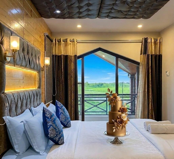 Room 4, The Cedrus Resort, Badgam