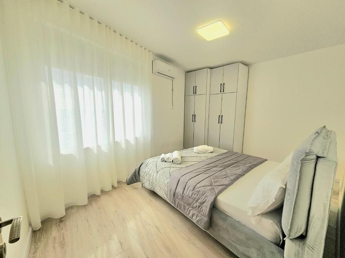 Room 2, Dea's Apartments, Durrësit