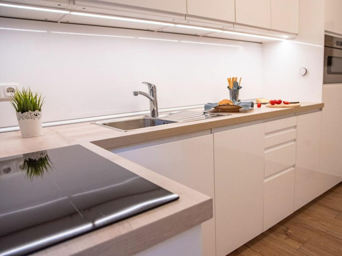 Private kitchen 5, Captain's House Apartment 2, Cuxhaven