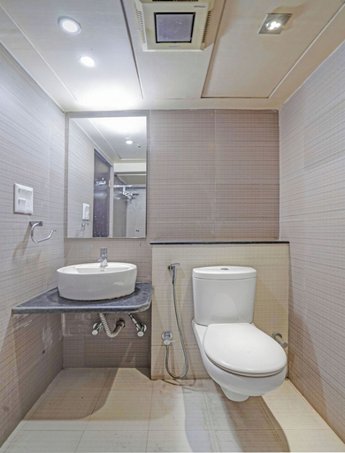 Bathroom, Townhouse Bommanahalli Metro Station, Bangalore