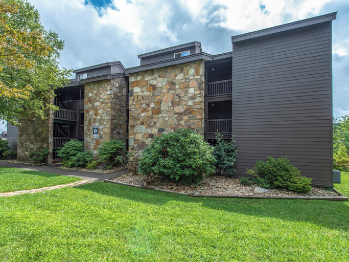 Property amenity 4, First Cub 1301, Sevier