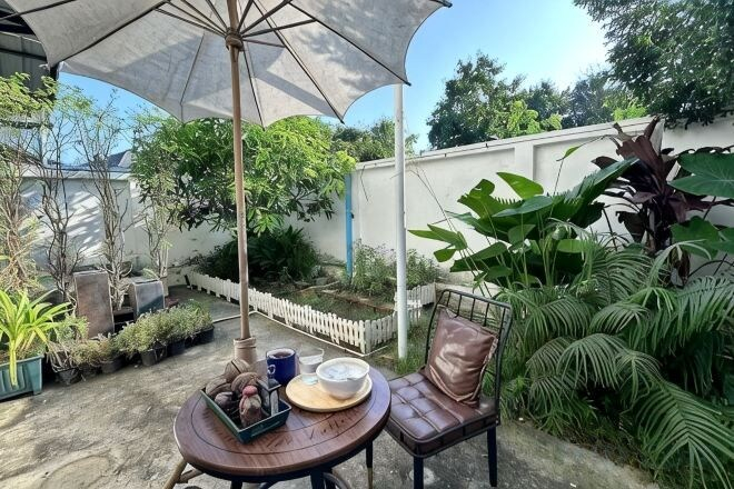Outdoor dining 5, Elly's Home. Convenience & Serenity, Muang Chiang Mai